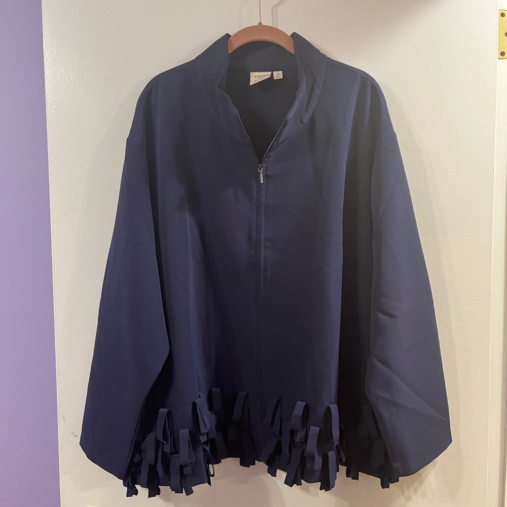 Navy blue light weight zippered jacket. Size 2X. Truth & Style. NWOT - Picture 2 of 6